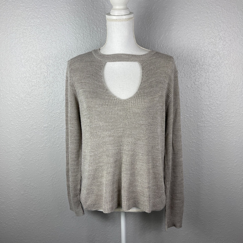 Gray ‎ Sweater Size Large